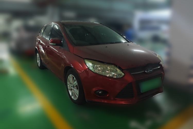 Used Ford Focus 2012 Hatchback 1.6L Manual Comfort Model Front Right 45 Deg