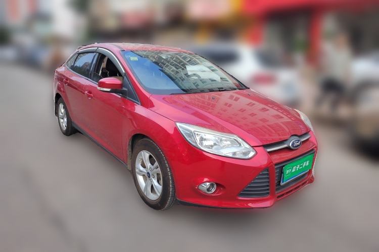 Used Ford Focus 2012 Sedan 1.6L Manual Fashion Edition Front Right 45 Deg