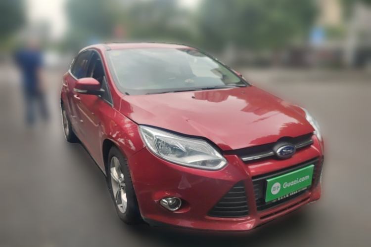 Used Ford Focus 2012 Sedan 1.6L Automatic Fashion Edition Front Right 45 Deg