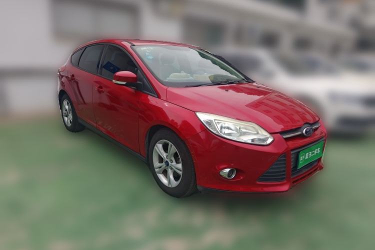 Used Ford Focus 2012 Hatchback 1.6L Automatic Fashion Edition Front Right 45 Deg