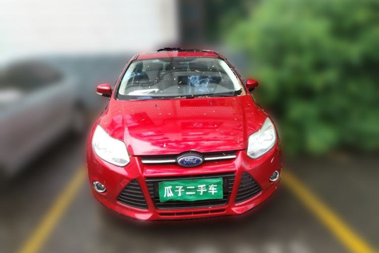 Used Ford Focus 2012 Hatchback 1.6L Manual Fashion Edition Front