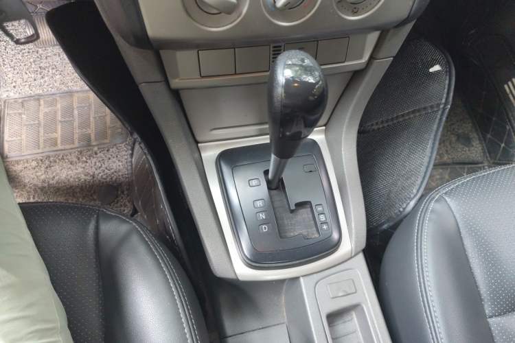 Used Ford Focus 2012 Hatchback Classic 1.8L Automatic Base Model Gear Lever
