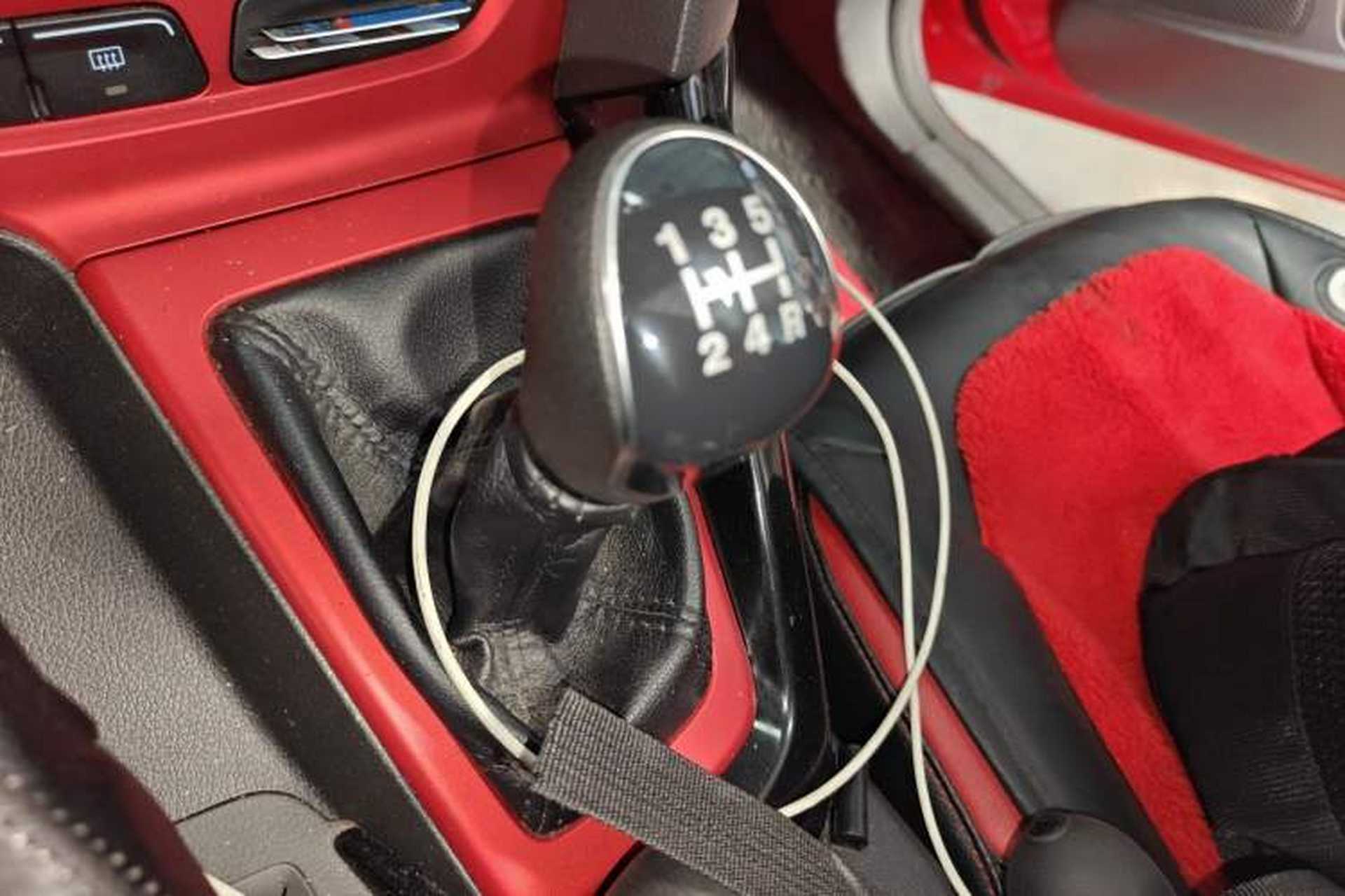 Used Ford Focus 2012 Hatchback 2.0L Manual Luxury Sport Model Gear Lever