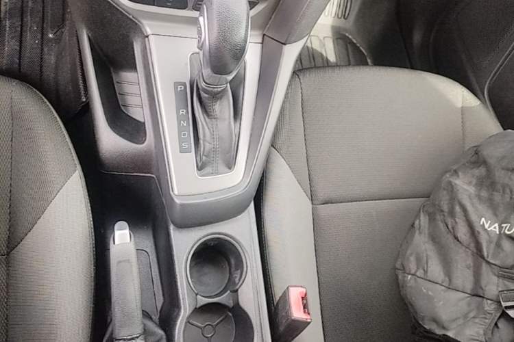Used Ford Focus 2012 Hatchback 1.6L Automatic Comfort Model Gear Lever