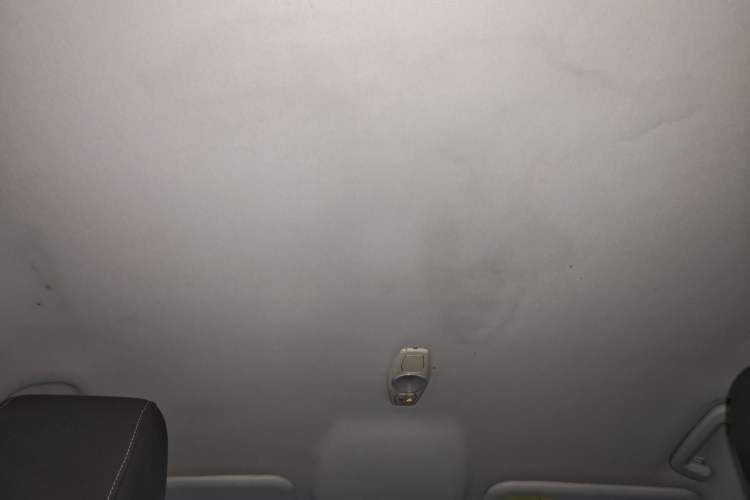 Used Ford Focus 2012 Sedan 1.6L Manual Comfort Model Headliner
