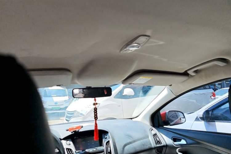 Used Ford Focus 2012 Hatchback 1.6L Automatic Comfort Model Headliner