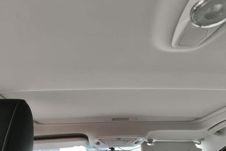 Used Ford Focus 2012 Hatchback 1.6L Automatic Fashion Edition Headliner