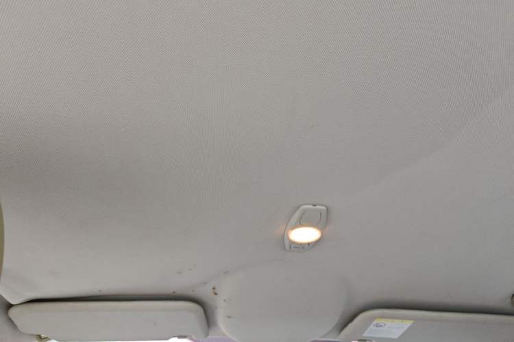 Used Ford Focus 2012 Sedan 1.6L Automatic Comfort Model Headliner