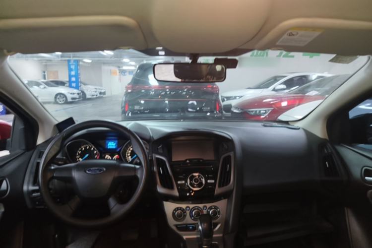 Used Ford Focus 2012 Hatchback 1.6L Automatic Comfort Model Headliner