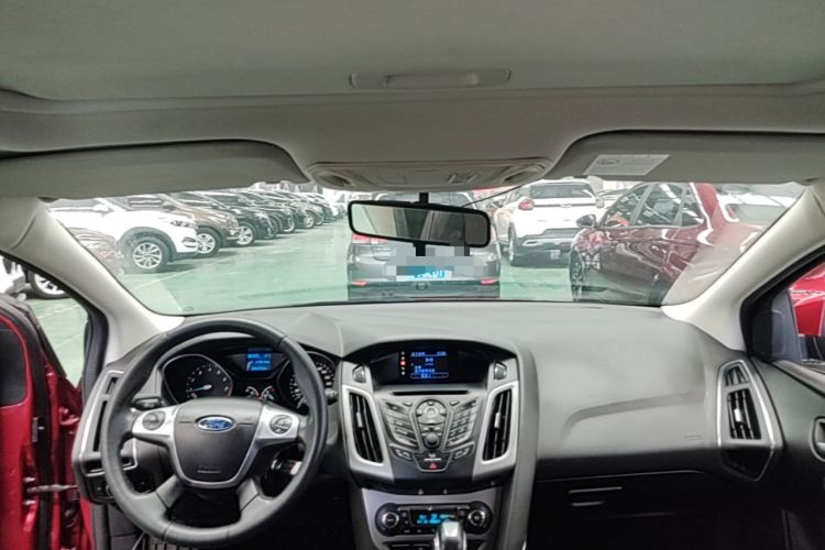 Used Ford Focus 2012 Hatchback 1.6L Automatic Fashion Edition Headliner