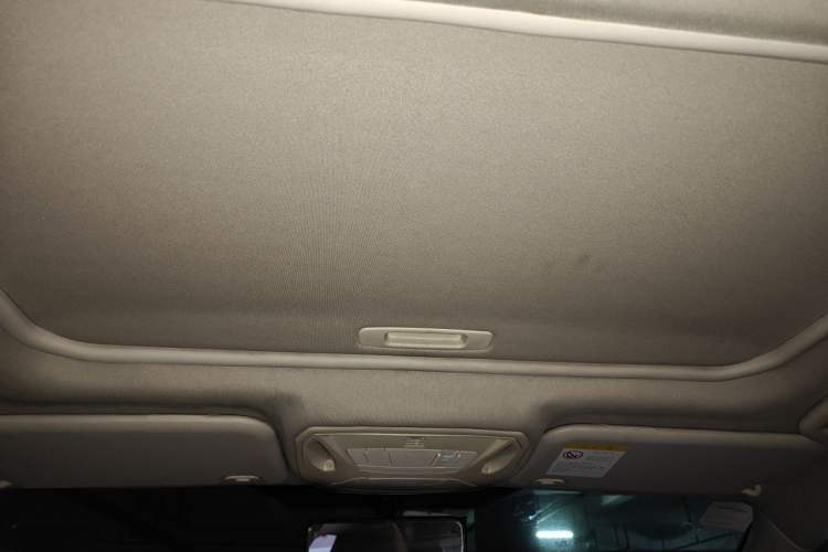Used Ford Focus 2012 Sedan 1.6L Automatic Fashion Edition Headliner