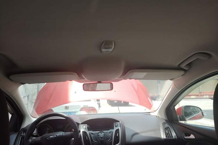 Used Ford Focus 2012 Hatchback 1.6L Automatic Comfort Model Headliner