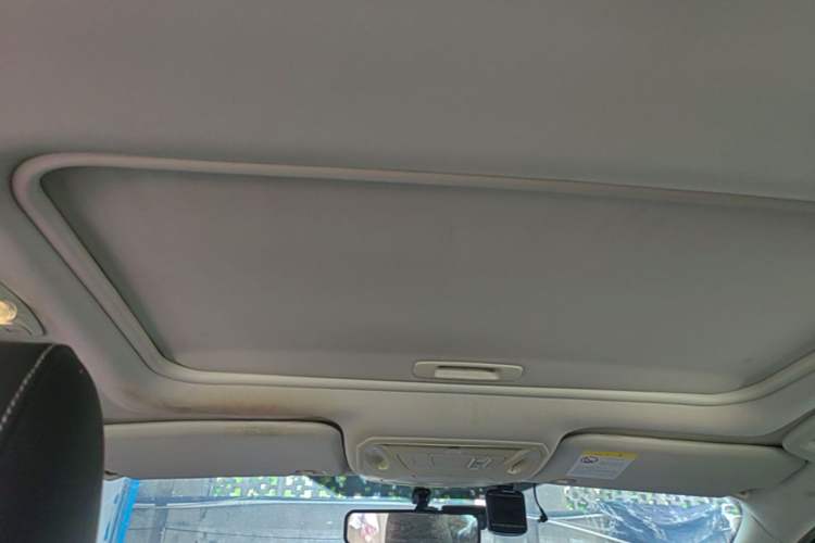 Used Ford Focus 2012 Sedan 1.6L Automatic Fashion Edition Headliner