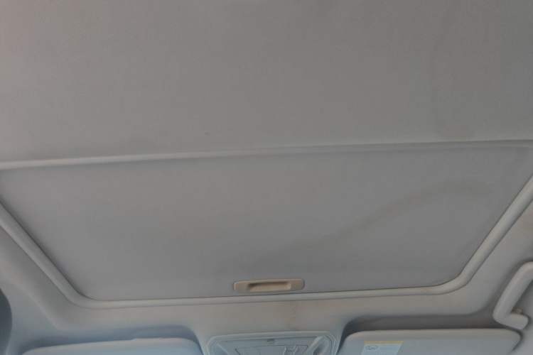 Used Ford Focus 2012 Hatchback 1.6L Automatic Fashion Edition Headliner