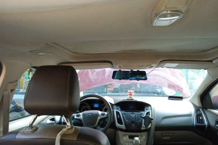 Used Ford Focus 2012 Hatchback 1.6L Automatic Fashion Edition Headliner