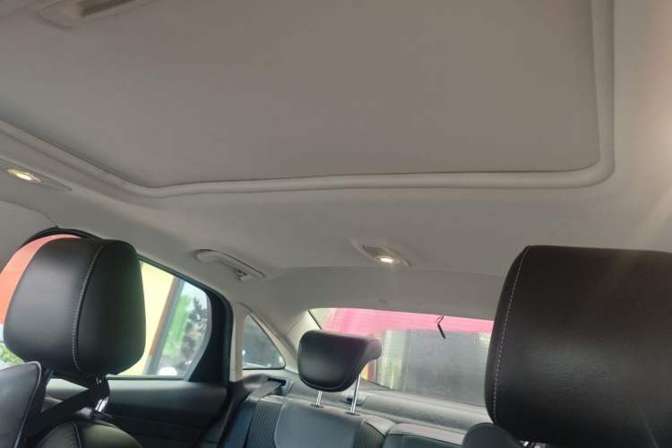 Used Ford Focus 2012 Sedan 1.6L Automatic Fashion Edition Headliner