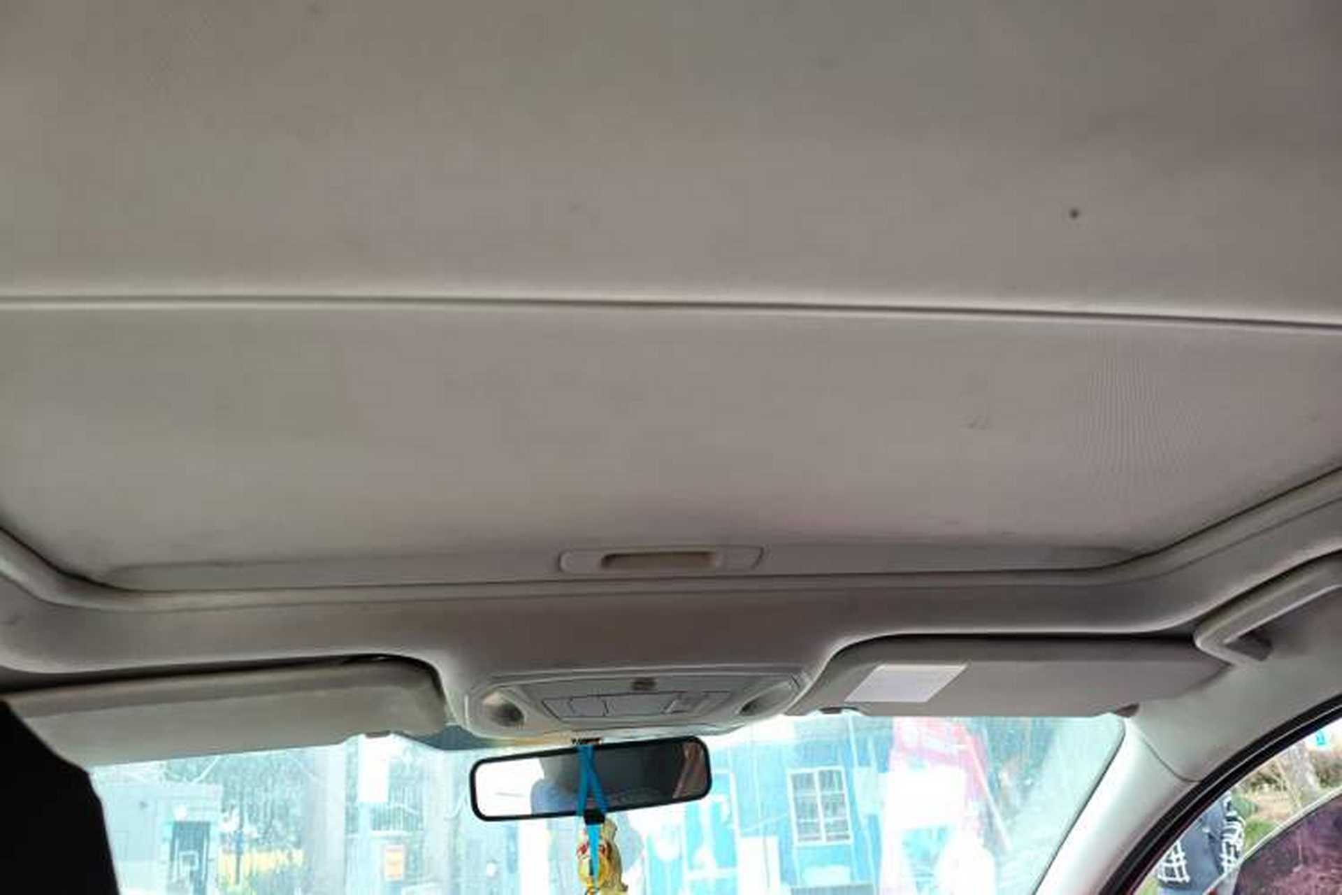 Used Ford Focus 2012 Hatchback 1.6L Automatic Fashion Edition Headliner