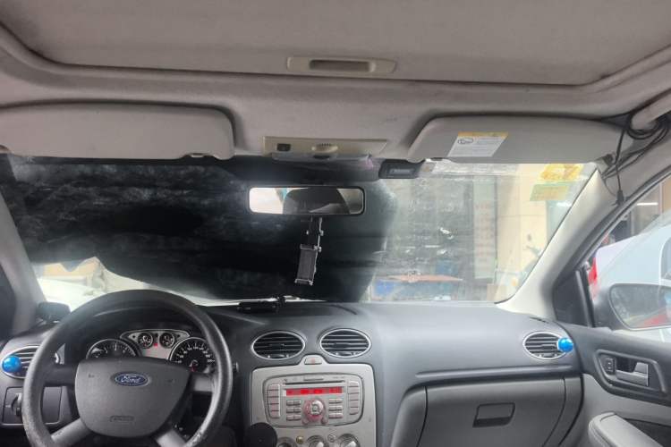 Used Ford Focus 2012 Hatchback Classic 1.8L Automatic Fashion Edition Headliner