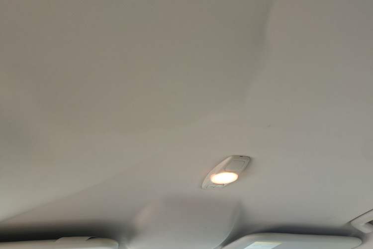 Used Ford Focus 2012 Sedan 1.6L Manual Comfort Model Headliner