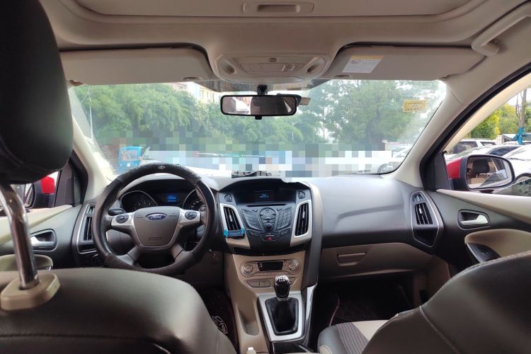Used Ford Focus 2012 Sedan 1.6L Manual Fashion Edition Headliner
