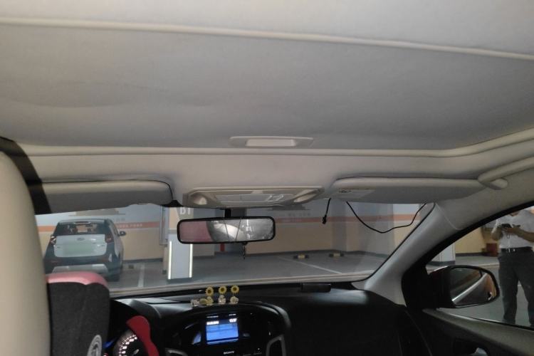 Used Ford Focus 2012 Sedan 1.6L Automatic Prestige Model Headliner