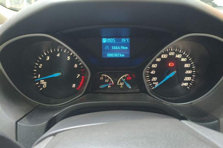 Used Ford Focus 2012 Sedan 1.6L Automatic Comfort Model Instrument Cluster