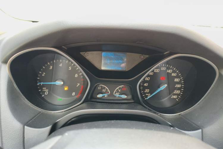 Used Ford Focus 2012 Hatchback 1.6L Automatic Fashion Edition Instrument Cluster