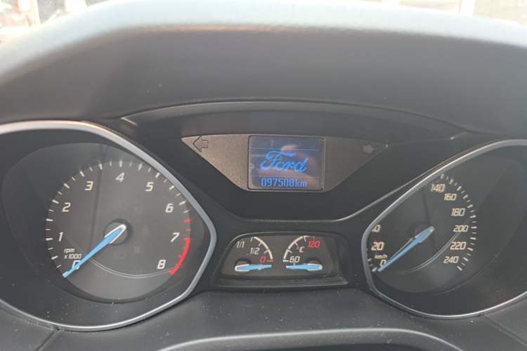 Used Ford Focus 2012 Sedan 1.6L Automatic Fashion Edition Instrument Cluster
