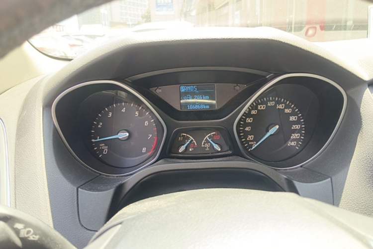 Used Ford Focus 2012 Sedan 1.6L Automatic Fashion Edition Instrument Cluster