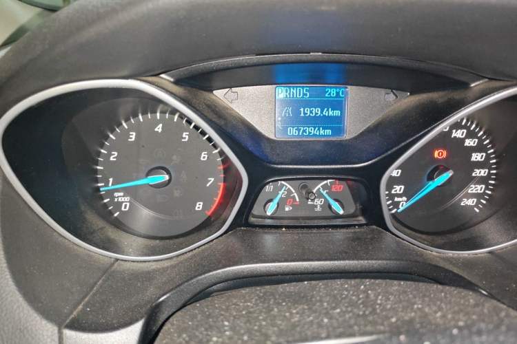 Used Ford Focus 2012 Hatchback 1.6L Automatic Comfort Model Instrument Cluster