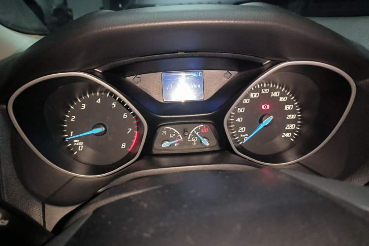 Used Ford Focus 2012 Sedan 1.6L Manual Comfort Model Instrument Cluster