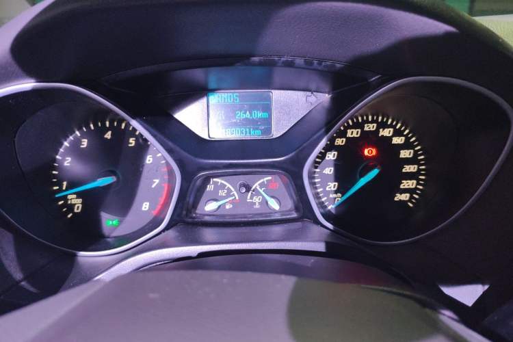 Used Ford Focus 2012 Sedan 1.6L Automatic Comfort Model Instrument Cluster