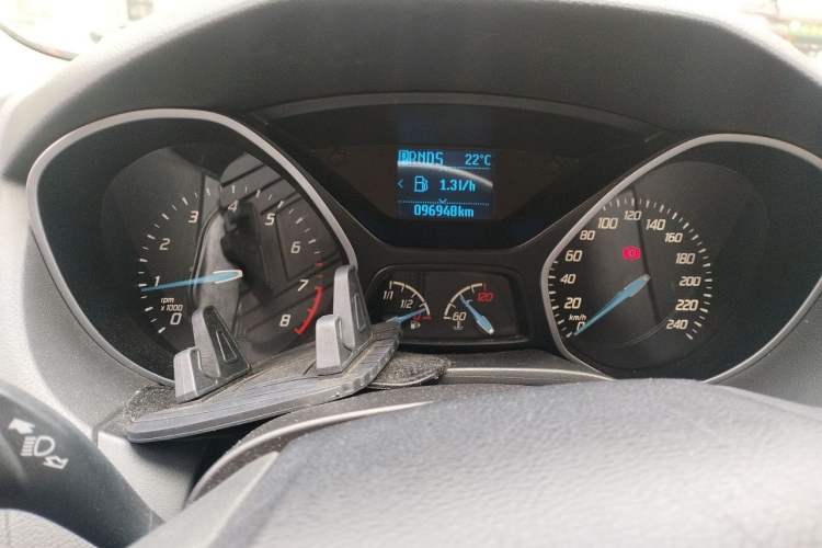 Used Ford Focus 2012 Hatchback 1.6L Automatic Fashion Edition Instrument Cluster