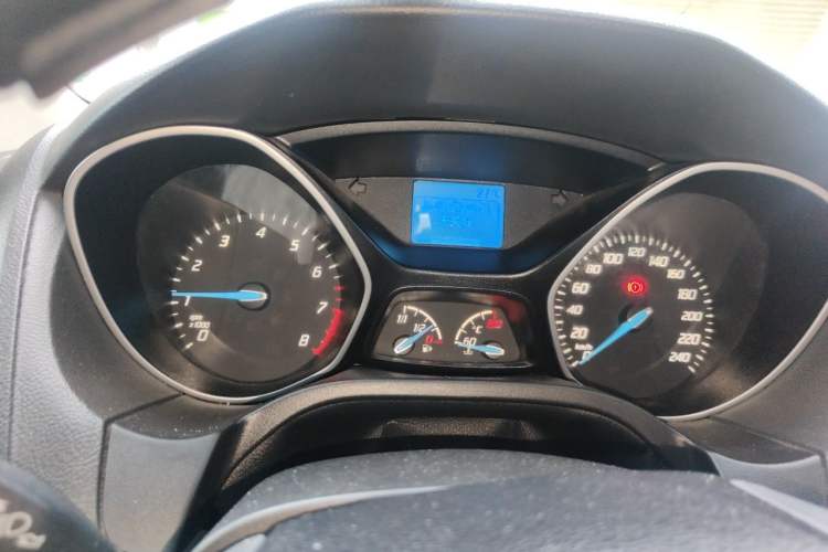Used Ford Focus 2012 Sedan 1.6L Manual Fashion Edition Instrument Cluster