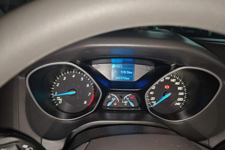 Used Ford Focus 2012 Sedan 1.6L Automatic Comfort Model Instrument Cluster
