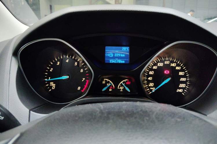 Used Ford Focus 2012 Sedan 1.6L Manual Fashion Edition Instrument Cluster