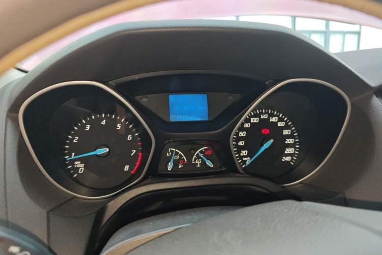 Used Ford Focus 2012 Sedan 1.6L Automatic Comfort Model Instrument Cluster