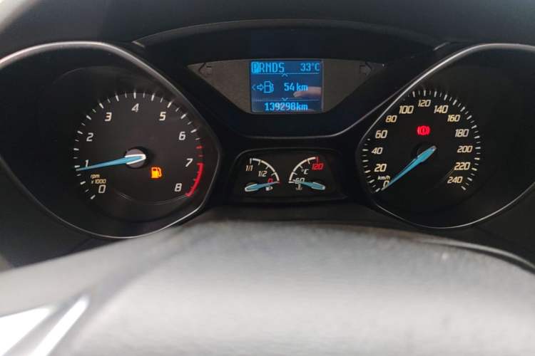 Used Ford Focus 2012 Hatchback 1.6L Automatic Fashion Edition Instrument Cluster
