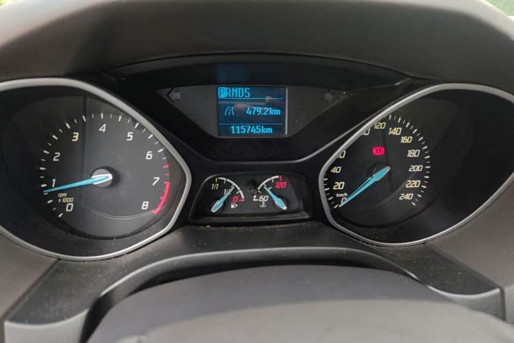 Used Ford Focus 2012 Sedan 1.6L Automatic Comfort Model Instrument Cluster