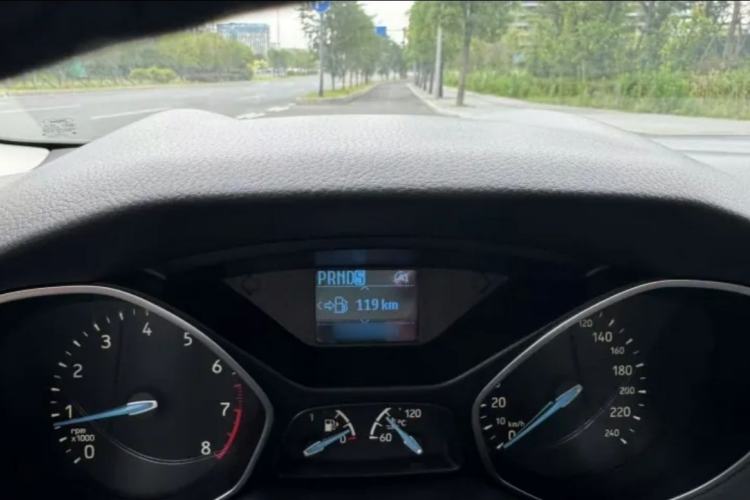 Used Ford Focus 2012 Hatchback 1.6L Automatic Fashion Edition Instrument Cluster