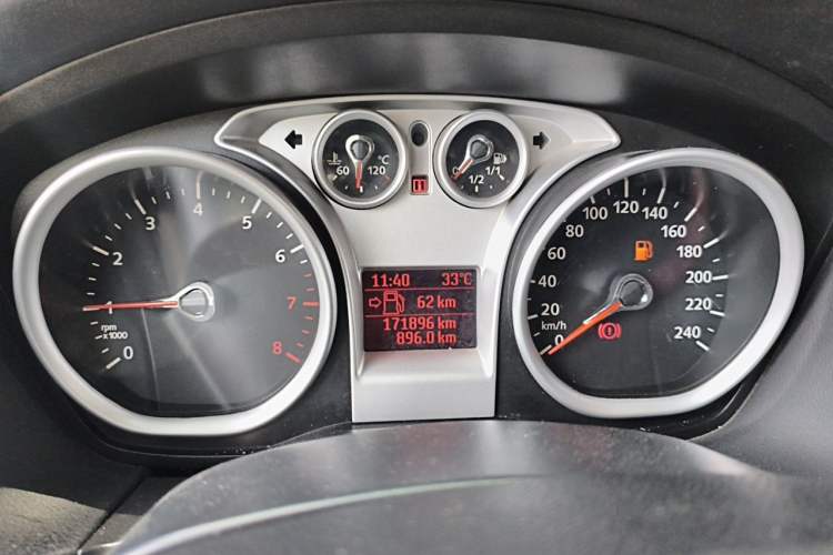 Used Ford Focus 2012 Sedan Classic 1.8L Automatic Base Model Instrument Cluster