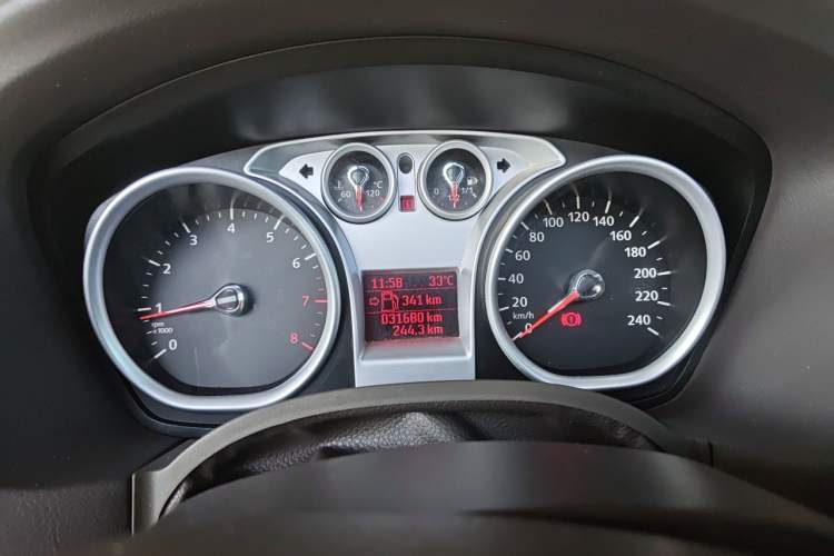Used Ford Focus 2012 Sedan Classic 1.8L Manual Fashion Edition Instrument Cluster