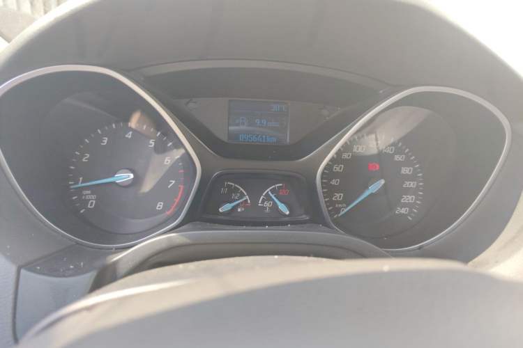 Used Ford Focus 2012 Hatchback 1.6L Manual Fashion Edition Instrument Cluster