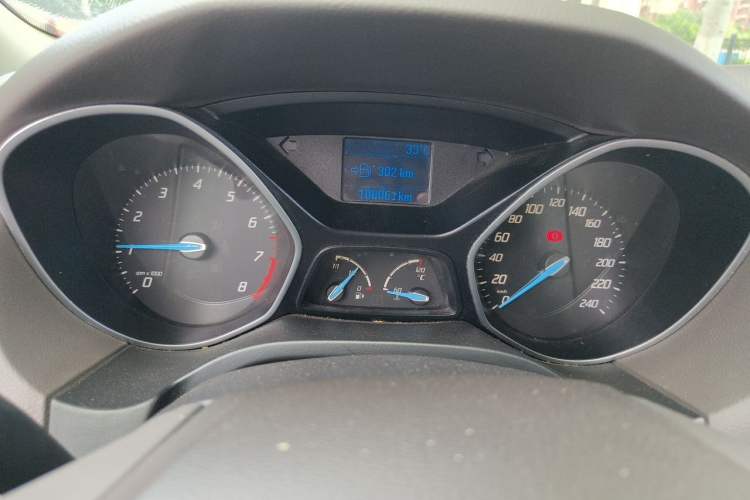Used Ford Focus 2012 Sedan 1.6L Manual Fashion Edition Instrument Cluster