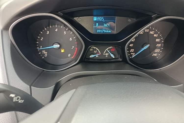 Used Ford Focus 2012 Hatchback 1.6L Automatic Fashion Edition Instrument Cluster