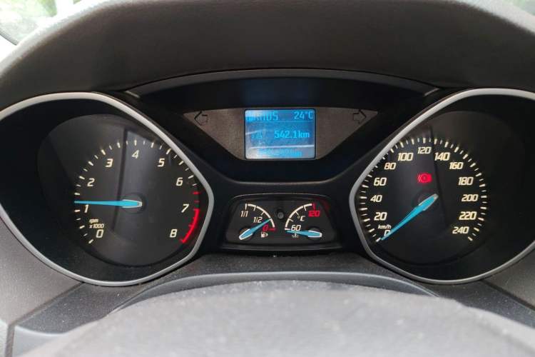 Used Ford Focus 2012 Sedan 1.6L Automatic Comfort Model Instrument Cluster
