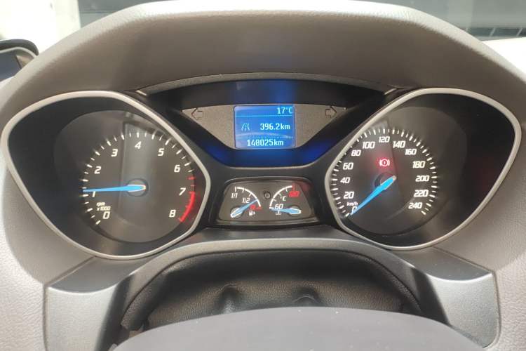 Used Ford Focus 2012 Sedan 1.6L Manual Comfort Model Instrument Cluster