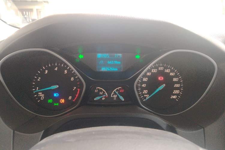 Used Ford Focus 2012 Sedan 1.6L Automatic Comfort Model Instrument Cluster