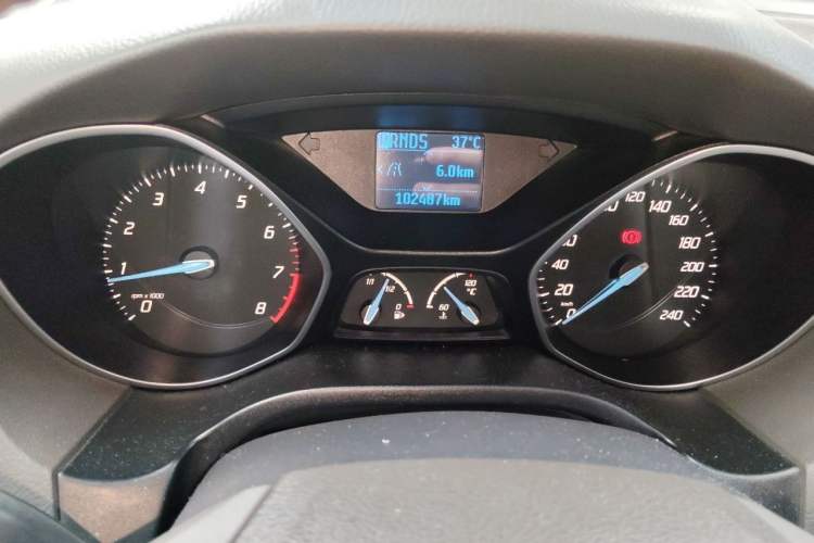 Used Ford Focus 2012 Hatchback 1.6L Automatic Fashion Edition Instrument Cluster