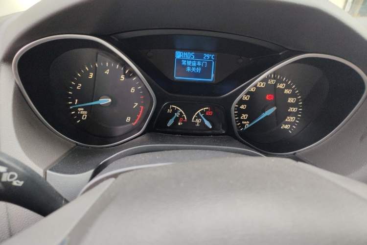 Used Ford Focus 2012 Hatchback 1.6L Automatic Fashion Edition Instrument Cluster